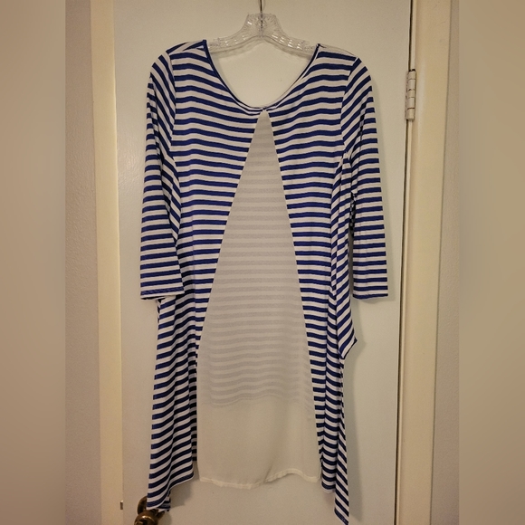 Umgee Striped Top, Large - Picture 2 of 3